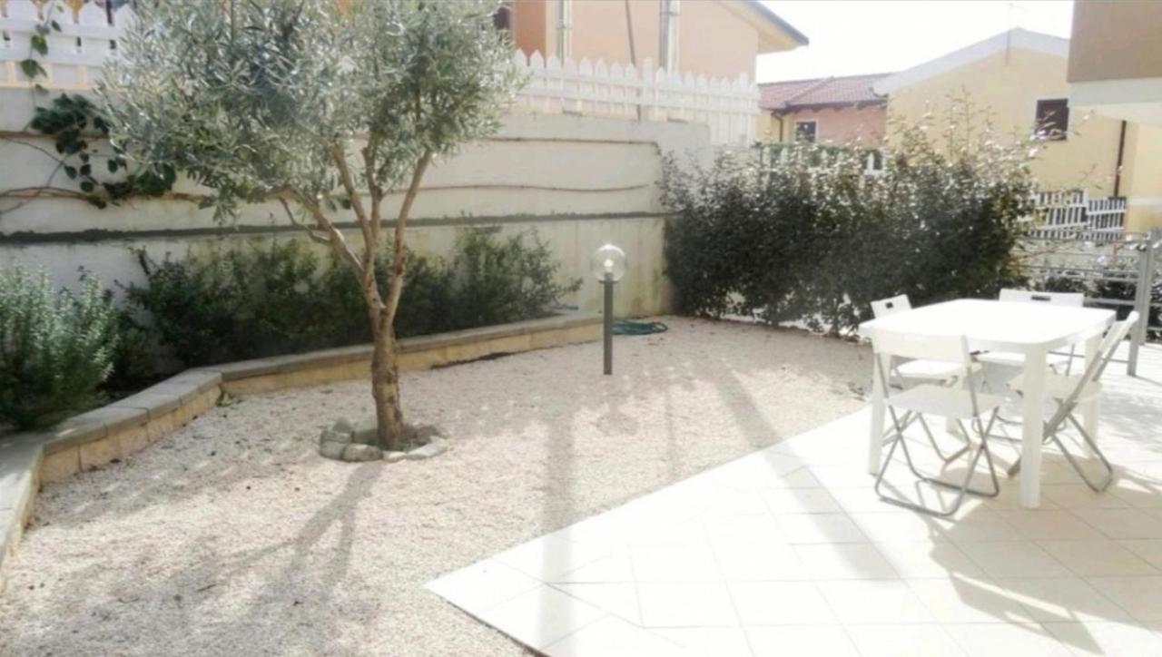 Villetta Federico Climatizzata Con Giardino Privato Viddalba 외부 사진